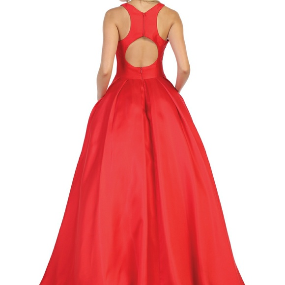 NWT SCOOP NECK Evening ball gown with pockets - Picture 3 of 8